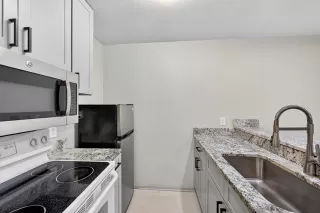 Photo #5: 21277654 Listing 