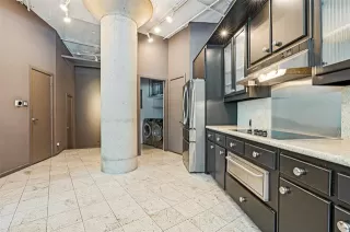 Photo #6: 21277693 Listing