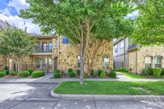 Photo #4: 21278196 Listing