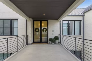 Photo #5: 21278364 Listing