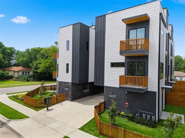 MLS: 21279724 Condo For Sale