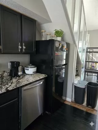 Photo #2: 21279816 Listing 