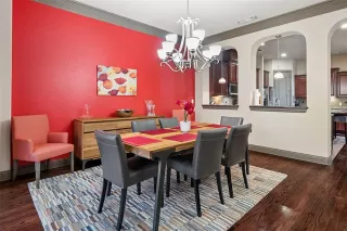 Photo #4: 21280005 Listing