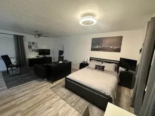 Photo #4: 21280169 Listing