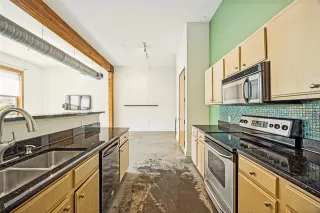 Photo #6: 21280199 Listing