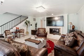 Photo #4: 21280511 Listing