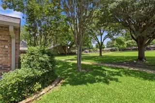 Photo #4: 21280516 Listing 