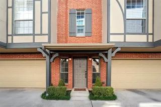 Photo #3: 21280814 Listing