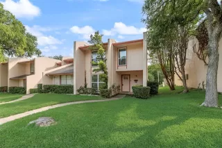 More Details about MLS # 21281379 : 514 VALLEY PARK DRIVE