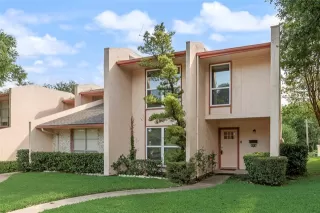 Photo #2: 21281379 Listing 