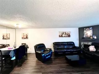 Photo #6: 21281382 Listing