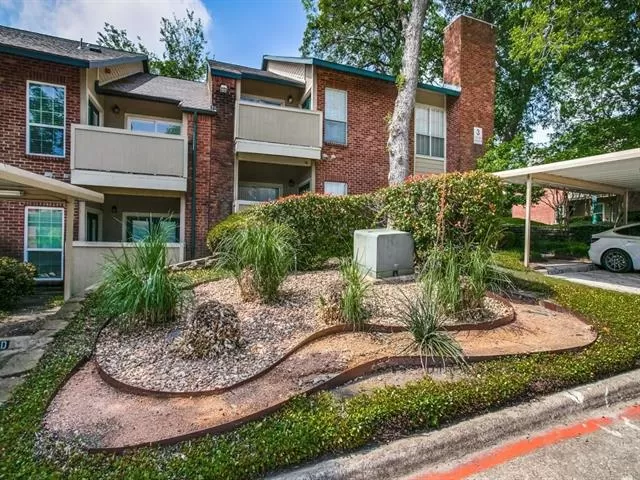 MLS: 21281779 Condo For Sale