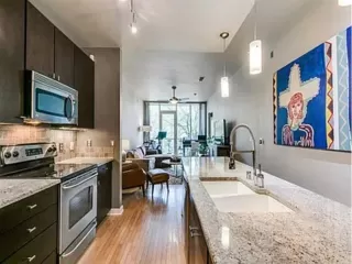 Photo #6: 21281879 Listing 