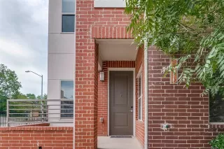 Photo #3: 21281891 Listing