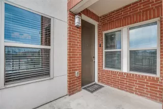 Photo #4: 21281891 Listing