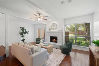 Photo #3: 21282006 Listing