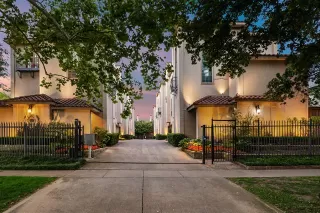 Photo #2: 21282137 Listing 