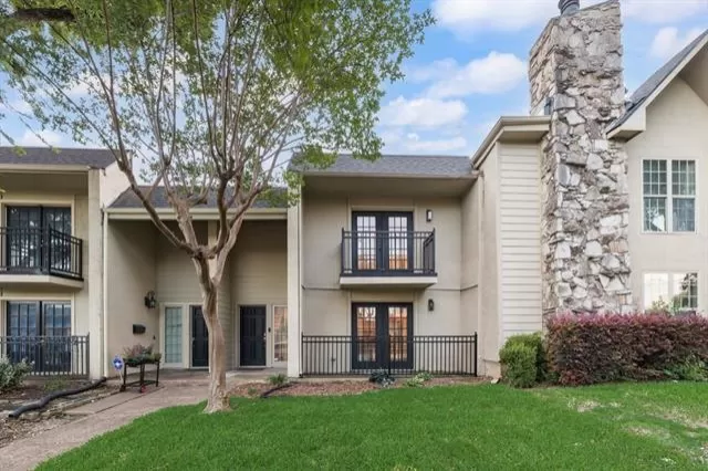 MLS: 21282901 Condo For Sale