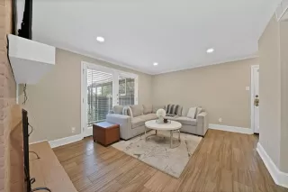 Photo #3: 21283039 Listing 