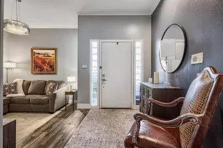 Photo #5: 21283412 Listing 
