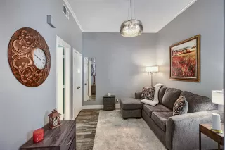Photo #6: 21283412 Listing 