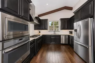 Photo #4: 21283767 Listing