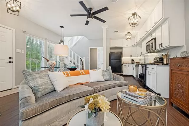 MLS: 21284023 Condo For Sale
