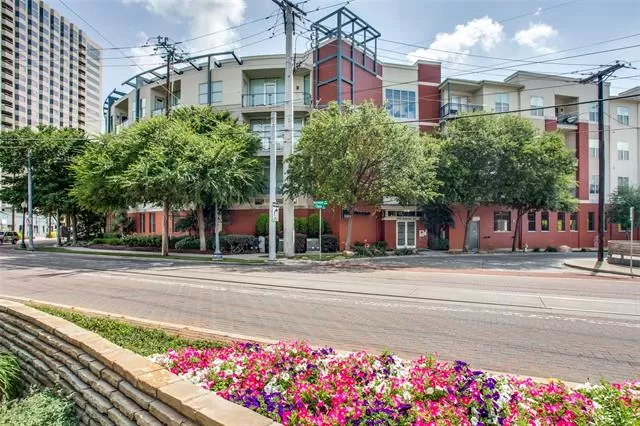 MLS: 21284168 Condo For Sale