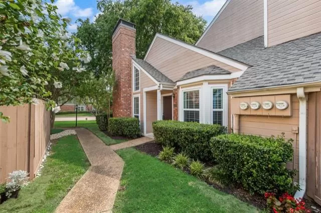 MLS: 21284634 Condo For Sale
