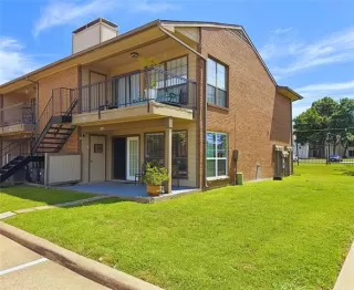 Photo #2: 21285474 Listing