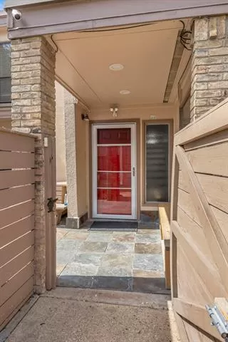 Photo #4: 21286355 Listing 