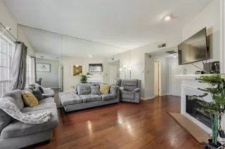 Photo #5: 21286432 Listing 