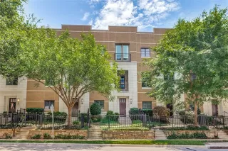 More Details about MLS # 21286813 : 3210 CARLISLE STREET #19