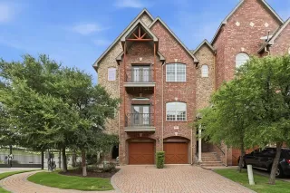 More Details about MLS # 21287367 : 655 ROCKINGHAM DRIVE