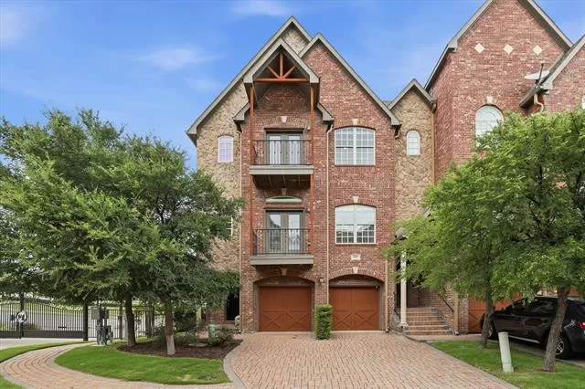 MLS: 21287367 Condo For Sale