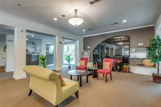 Photo #4: 21287564 Listing