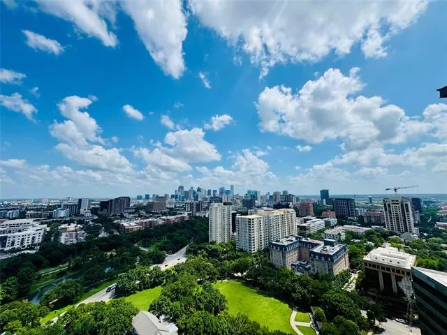 MLS: 21289443 Condo For Sale