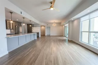 Photo #4: 21289443 Listing