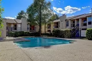 Photo #6: 21289573 Listing