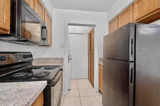 Photo #5: 21289979 Listing