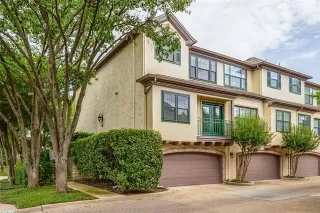 Photo #3: 21290030 Listing 