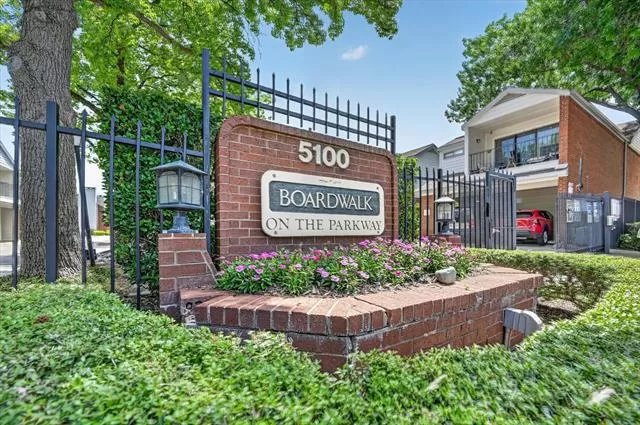MLS: 21290191 Condo For Sale