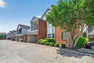 Photo #2: 21290191 Listing