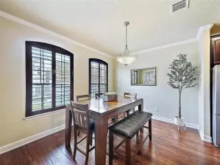 Photo #2: 21290244 Listing 
