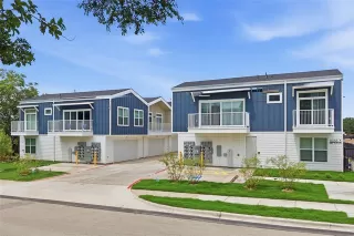 Photo #3: 21290453 Listing