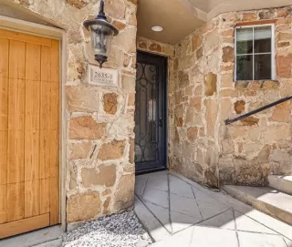 Photo #3: 21290507 Listing