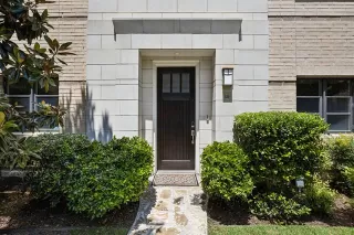 More Details about MLS # 21290965 : 3210 CARLISLE STREET #48