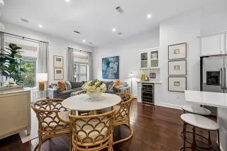 Photo #3: 21290965 Listing 