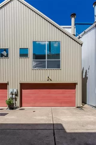 Photo #4: 21291117 Listing 