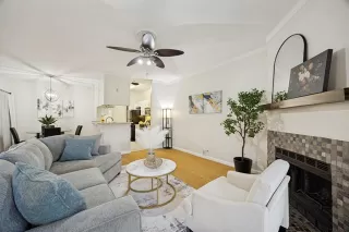 Photo #2: 21291918 Listing